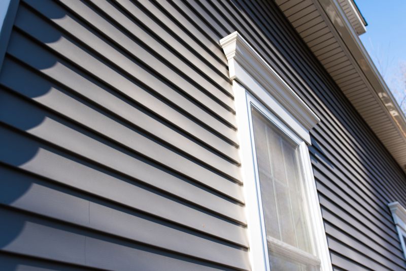 Vinyl Siding Caulk Repair